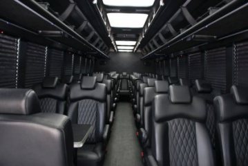 east lansing charter bus seats